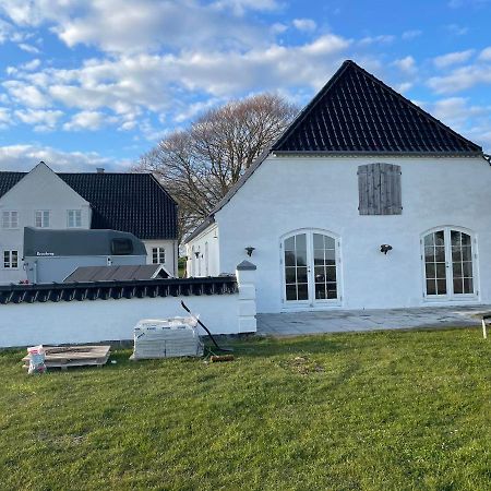 Bed and Breakfast Ronnekaer Vester-Skerninge Exterior foto